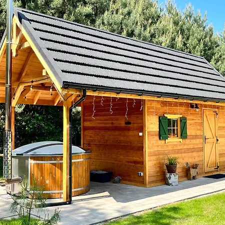 Holiday home Dom Z Bala Sauna Jacuzzi Saunowisko